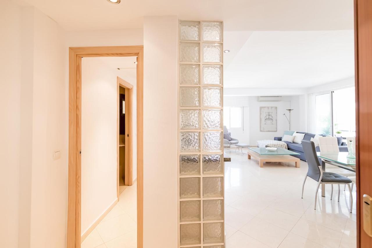 Bhost - Paseo De La Malagueta Apartment Malaga Bagian luar foto