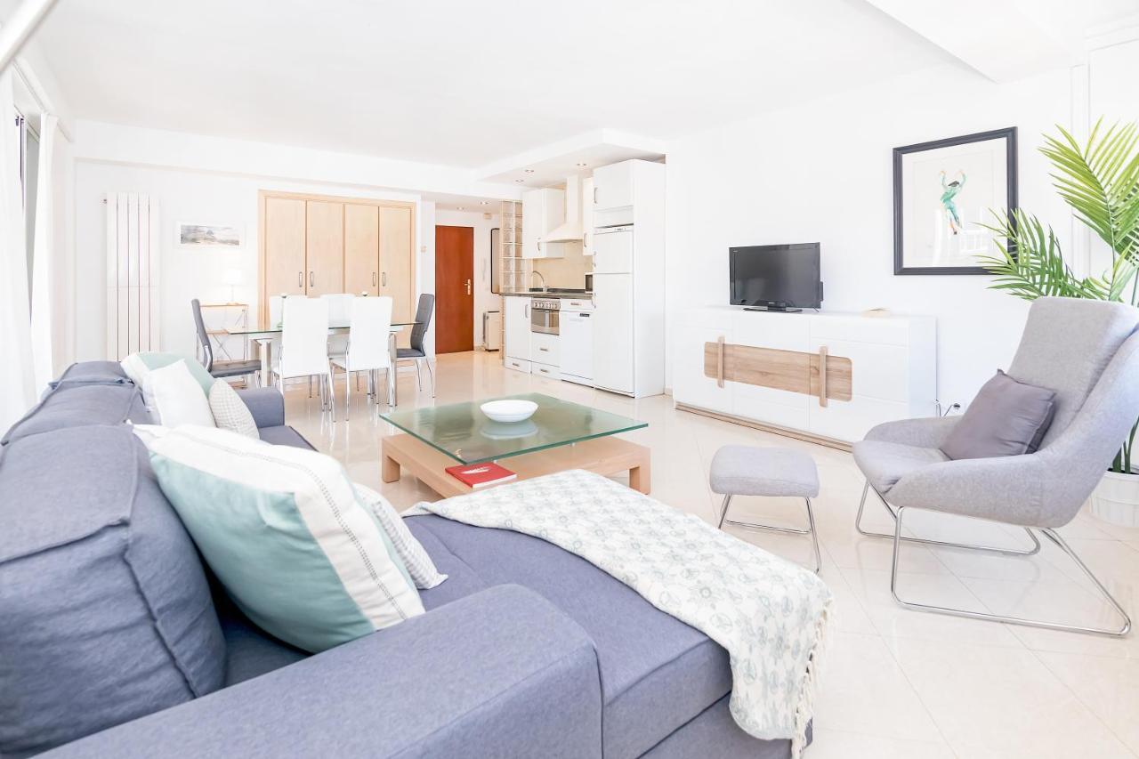 Bhost - Paseo De La Malagueta Apartment Malaga Bagian luar foto